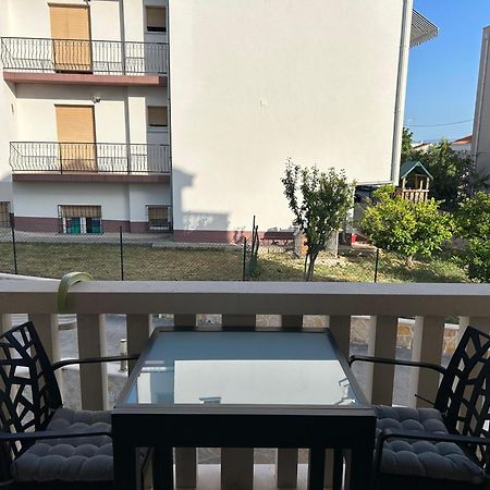 Apartmani Baki Podstrana Exterior foto